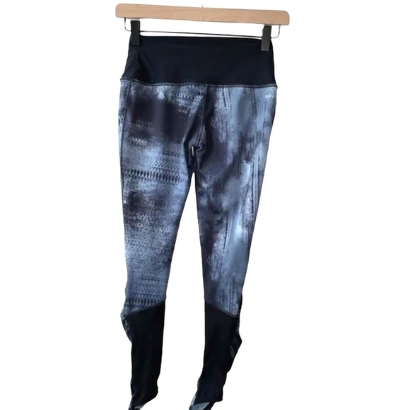 Nike Tie Dye Leggings Dri-Fit Athletic Running Blue Gray Stretchy - Picture 9 of 10